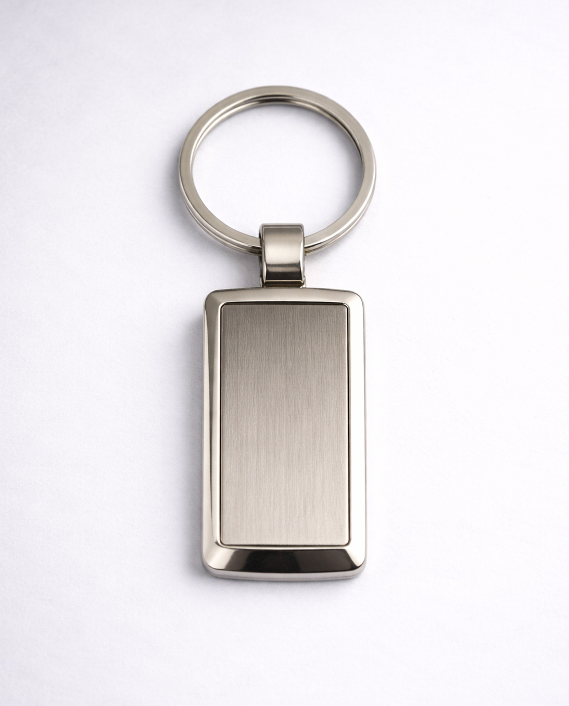 MLL04 - Llavero de Metal