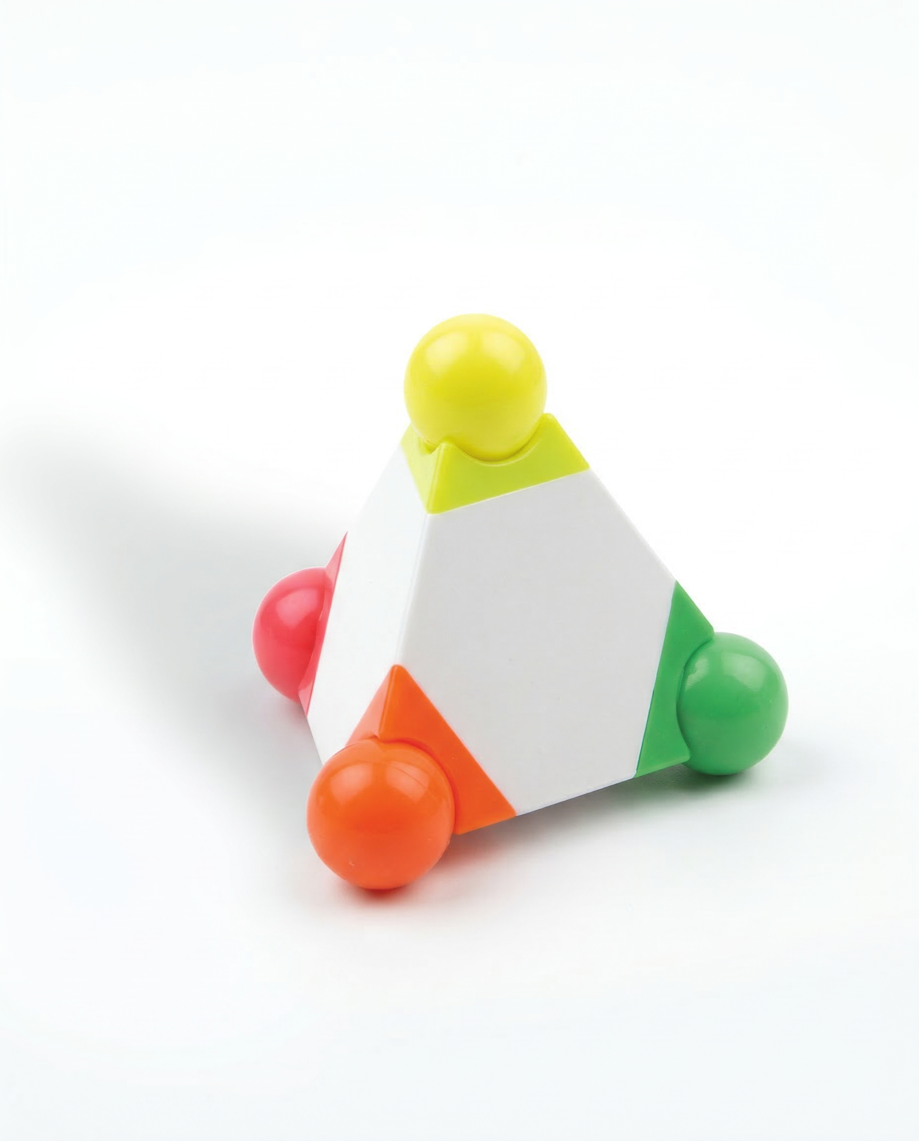 MR07 - Resaltador Piramide