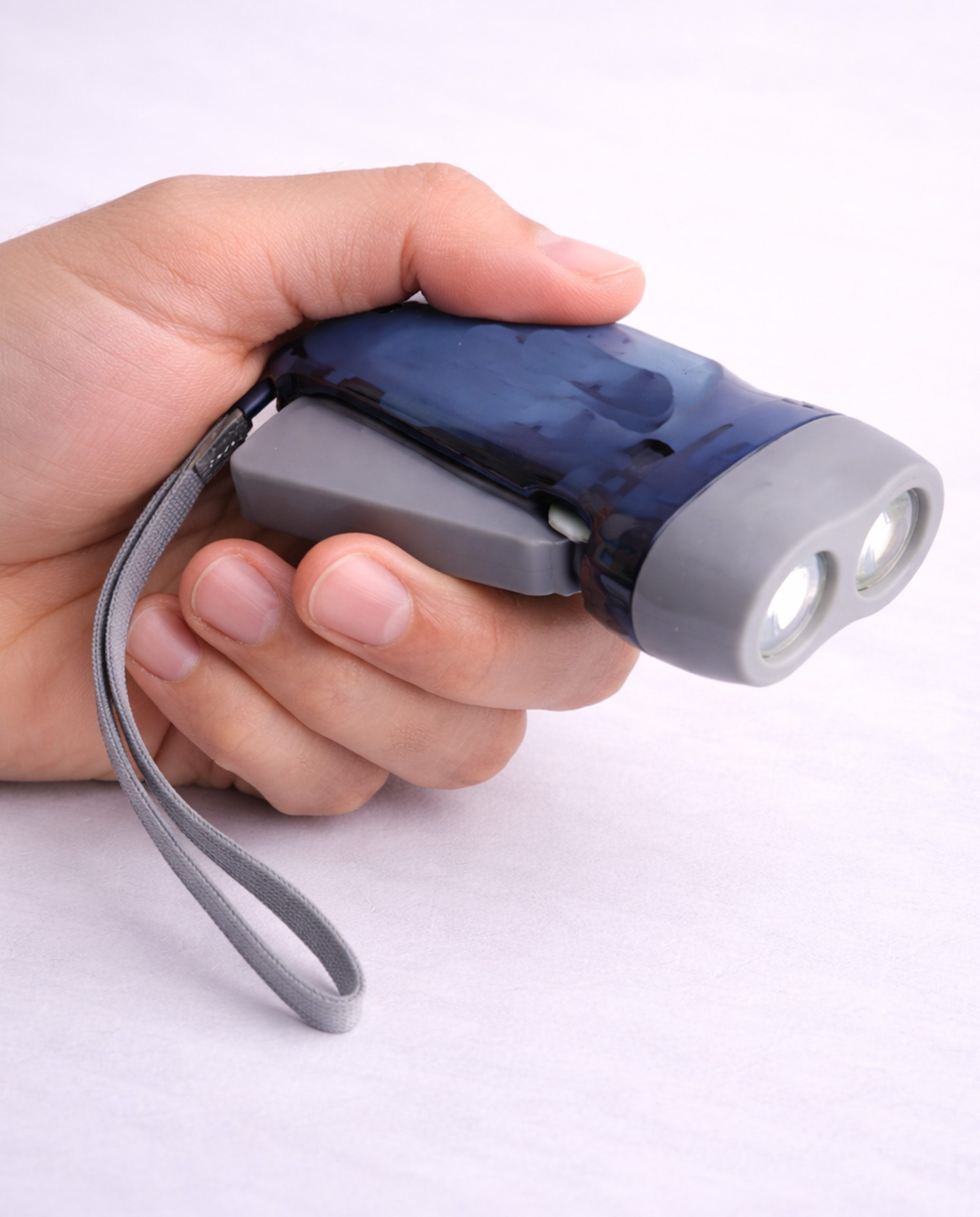 MT11  - Linterna Hand Power - Imagen 3