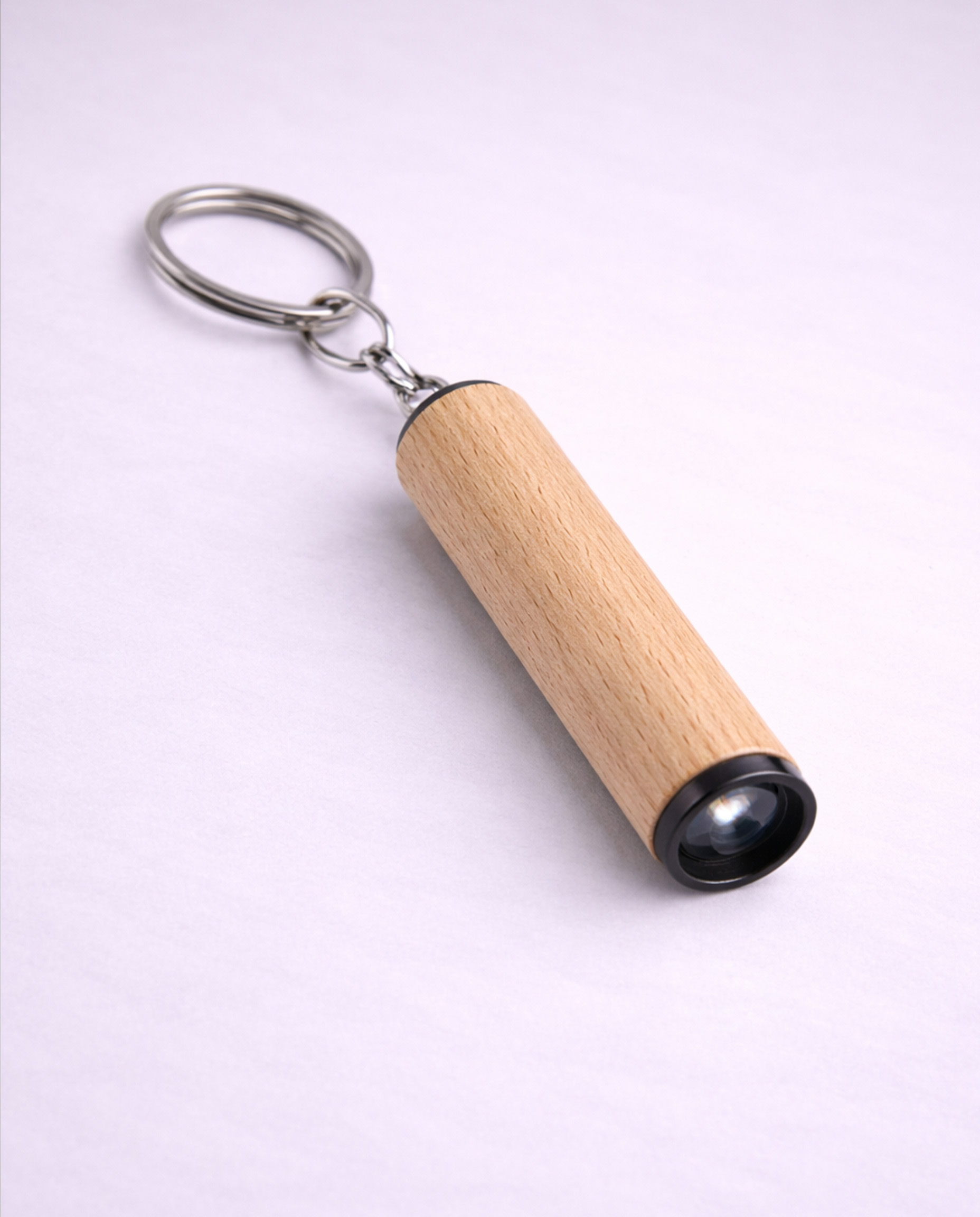 MT14 - Llavero Mini Linterna LED Bambo