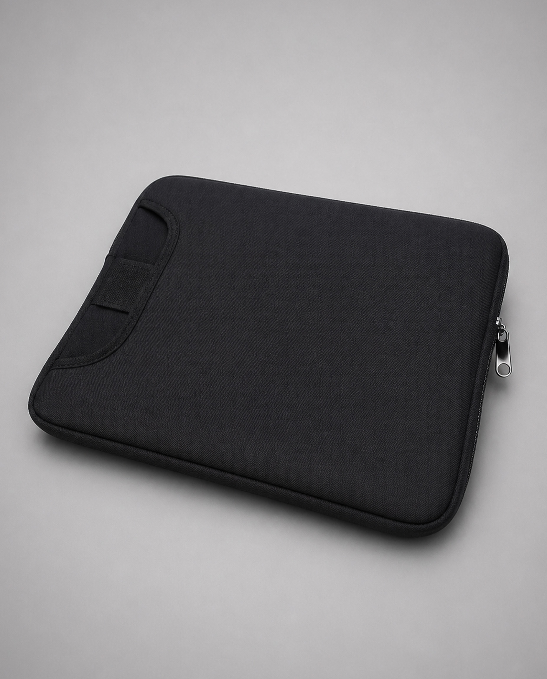 MTXN72 - Funda Porta Laptop en Espuma Fusionada
